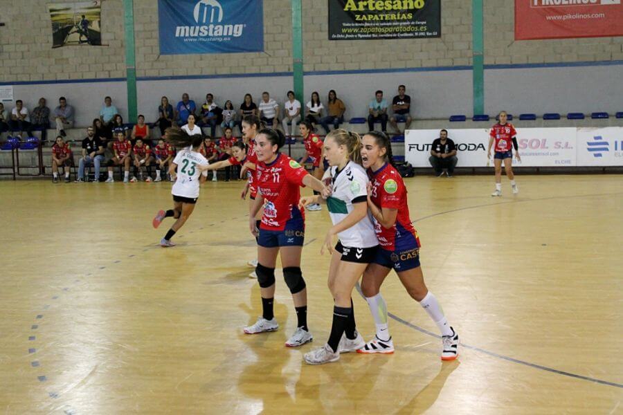 Partido entre CBM Elche y Porriño correspondiente a la temporada 19-20 / LFP